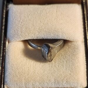 Vintage Capewell Horse Nail Silver Toned Ring With Case
